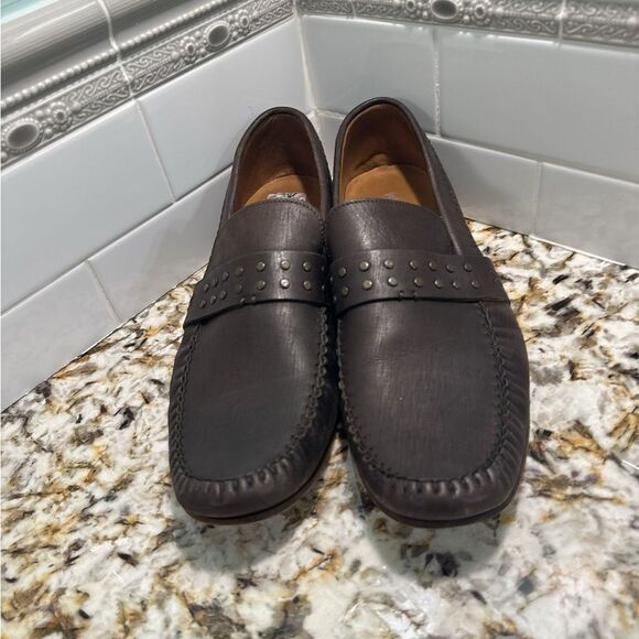 John Varvatos - Picture 1 of 9